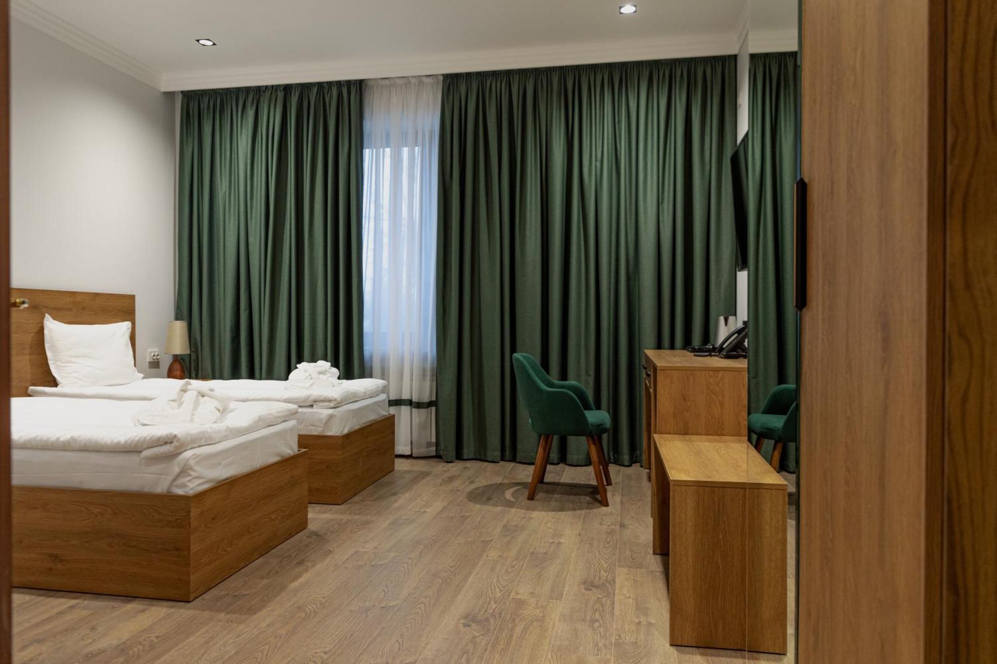 Green Hills Resort Uzbekistan Chimbaylyk Kültér fotó